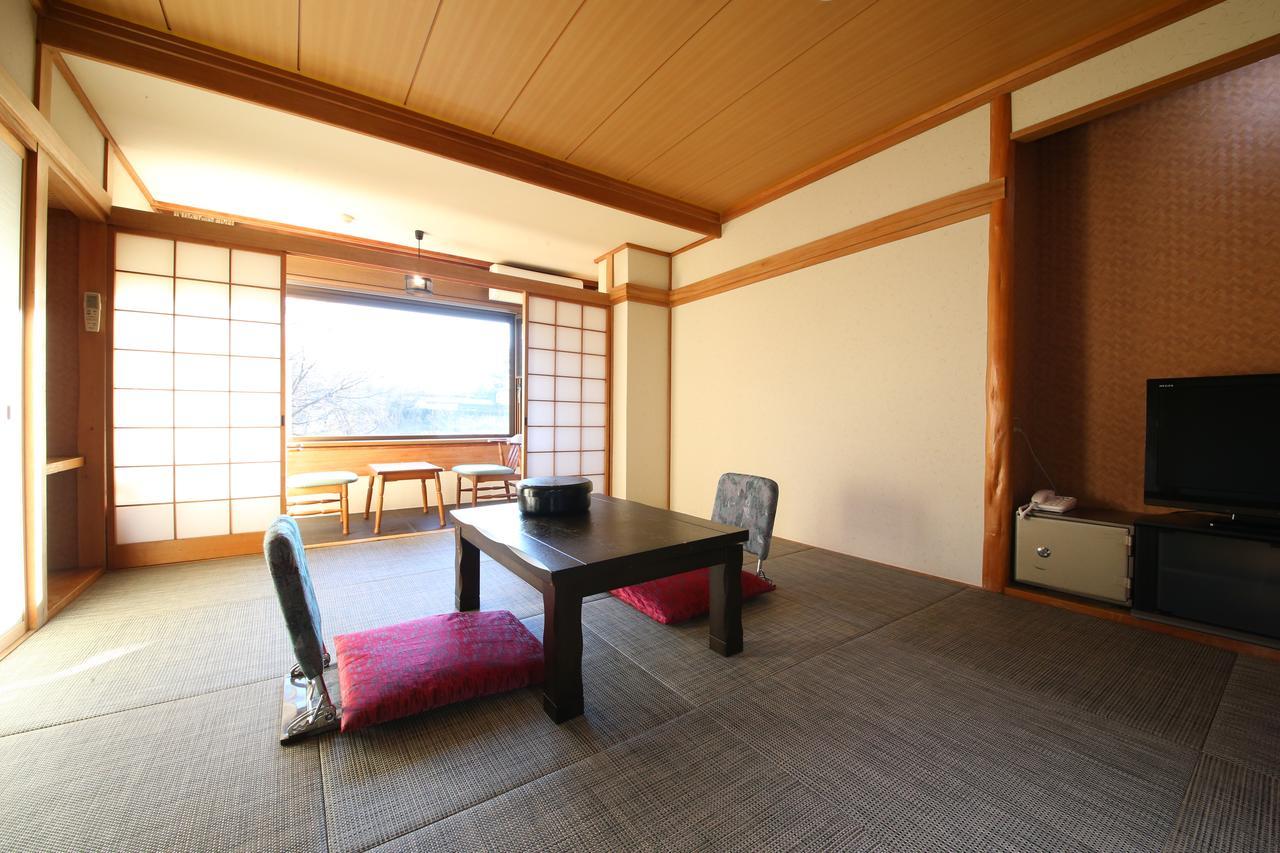 Kawaguchiko Park Hotel Fujikawaguchiko Exterior photo