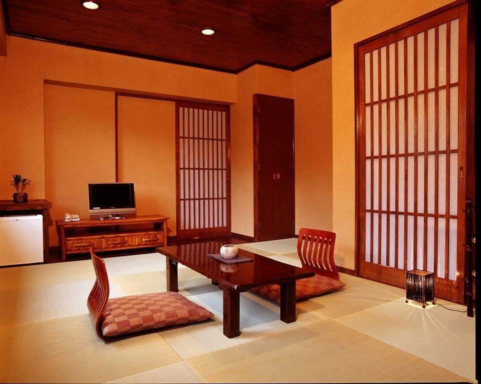 Kawaguchiko Park Hotel Fujikawaguchiko Exterior photo